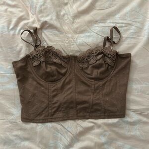 Cute lacy cropped top